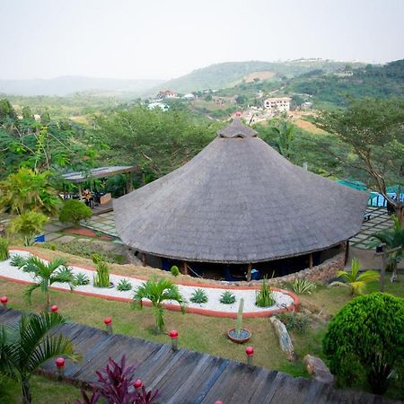 Vila Hillburi Aburi Exteriér fotografie