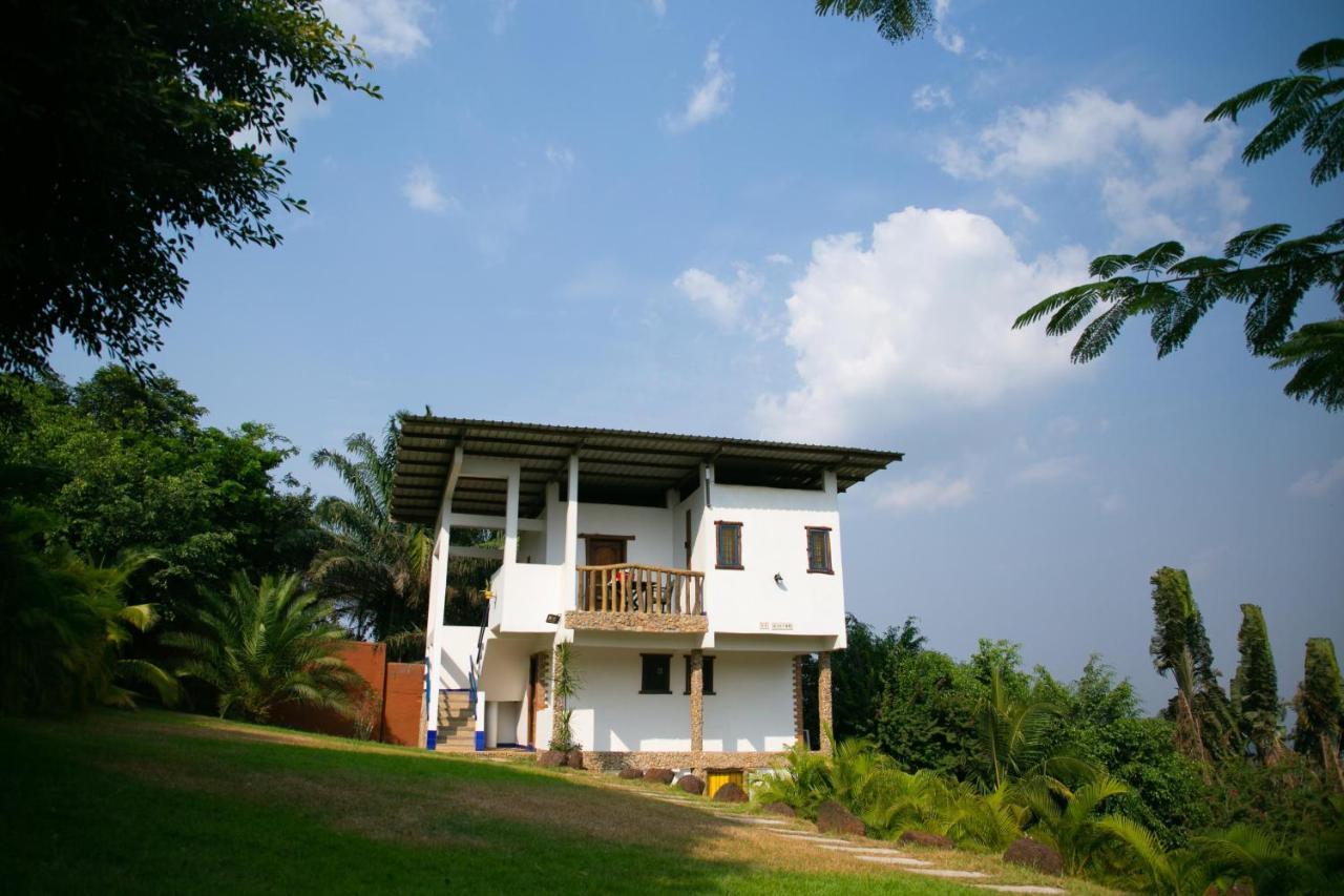 Vila Hillburi Aburi Exteriér fotografie